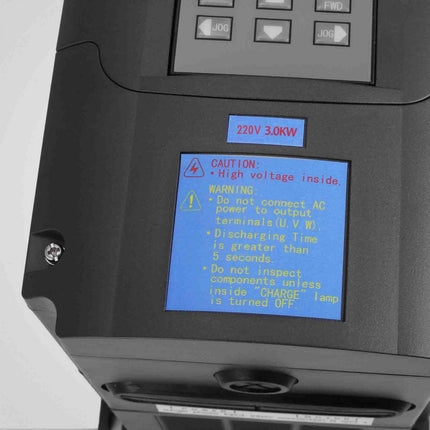 VEVOR 3,0KW luchtkoelingspindelmotor 220V ~ 250V / 300Hz 0-18000RPM roestvrij staal met 3KW 4HP frequentieomvormer 3 fase 208-240V AC SPWM werktemperatuur -10-40℃ omvormerdisplay