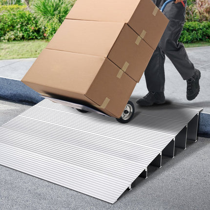 VEVOR Instaphelling 27" x 34" x 6" Rolstoelhelling 800 lbs Draagvermogen Toegangshelling van aluminiumlegering Stoeprand Modulair ontwerp Drempelhelling Antislip aluminium oprit