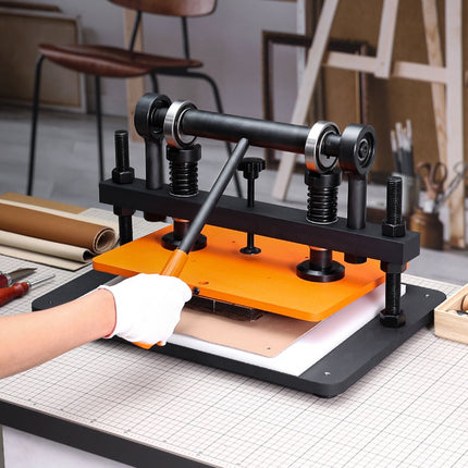 VEVOR lederen ponsmachine, handmatige leersnijmachine 36 x 26 cm, lederen embossingmachine 1,5 ton, zware lederen ponsmachine, geschikt voor leer, PVC/EVA-schuim, niet-klevende materialen
